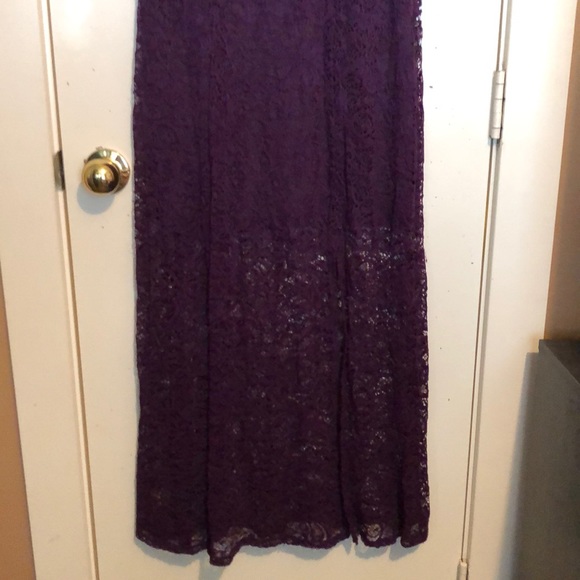 Purple Plum Lace Dress - Picture 3 of 5